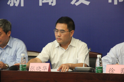 都市農委副主任張曉華